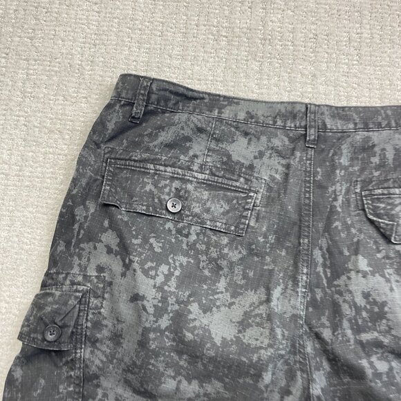 Calvin Klein Cargo Shorts Mens 38 Grey / Black Camo Camouflage Outdoor Y2K - Picture 11 of 14